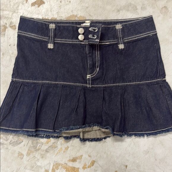BDG Dresses & Skirts - BDG Indigo Denim Skirt NEVER WORN - Size Small Denim Skater Mini Skirt